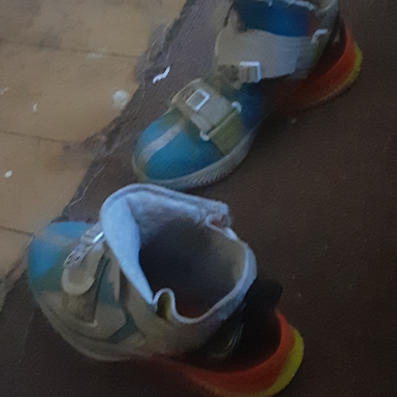 COPY - Nike Lebron 13 svg soldier basketball shoes